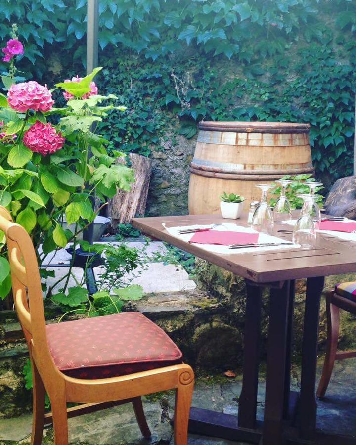 Les Tables De La Fontaine 호텔 Florac 외부 사진